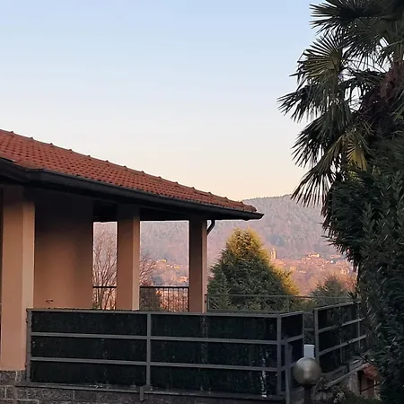 Il Nocciolino , 2 Nyaraló