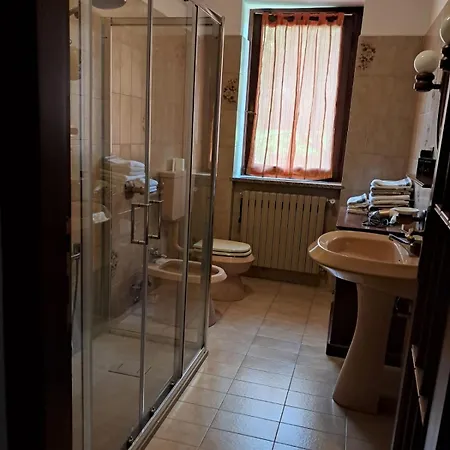 Il Nocciolino , 2 度假居 *