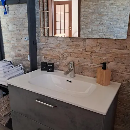 Il Nocciolino , 2 Nyaraló Mercallo