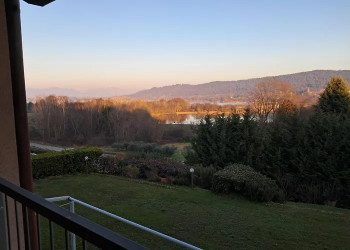 Il Nocciolino , 2 בית נופש Mercallo